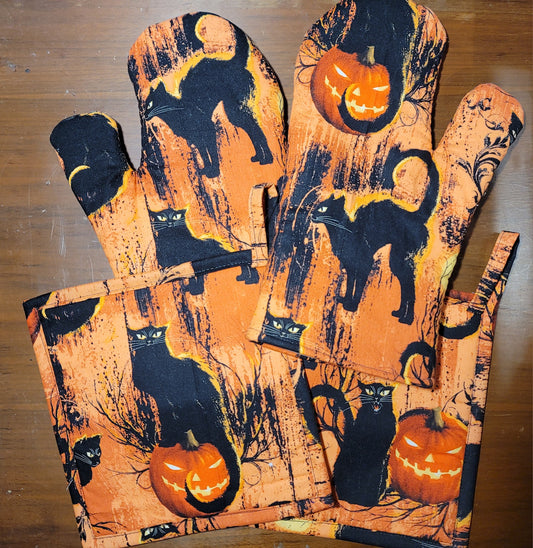 Oven Mitt & Pot Holder Sets