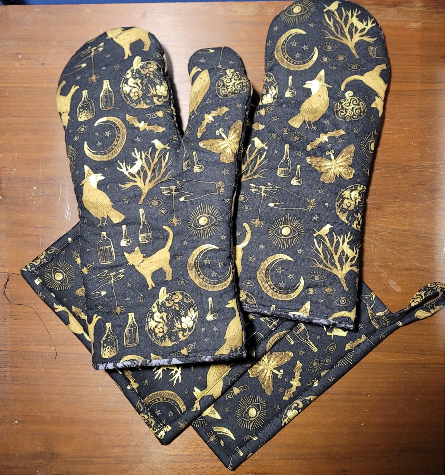 Oven Mitt & Pot Holder Sets