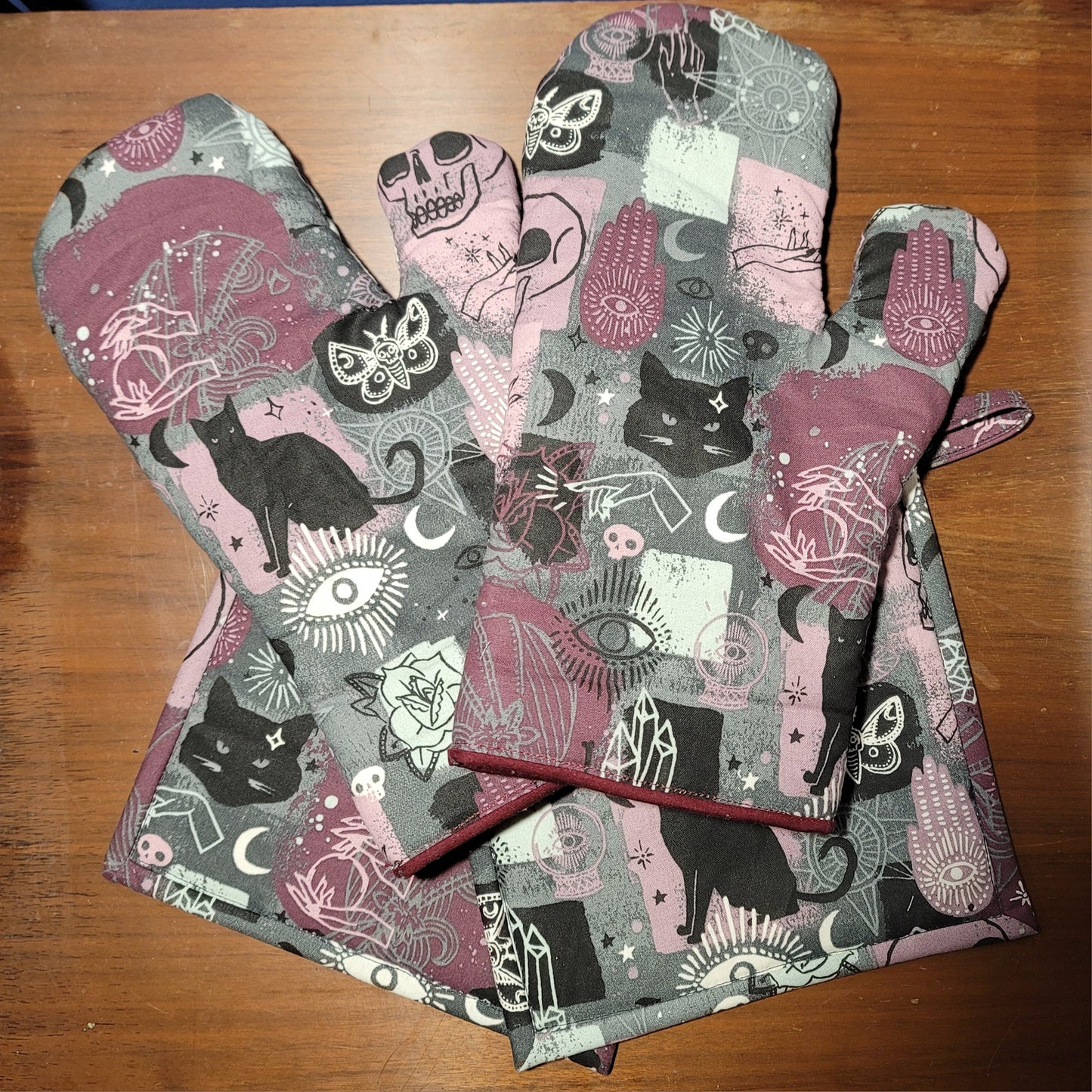 Oven Mitt & Pot Holder Sets